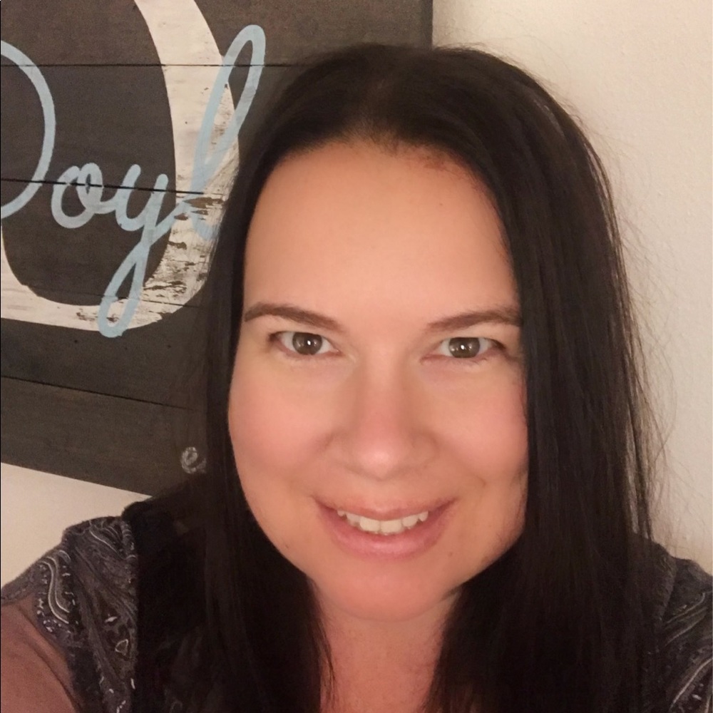 Meet your Posher, Gwen